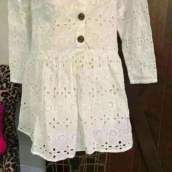 ASOS, Eyelet dress, Size 4 Tall - Picture 4 of 9